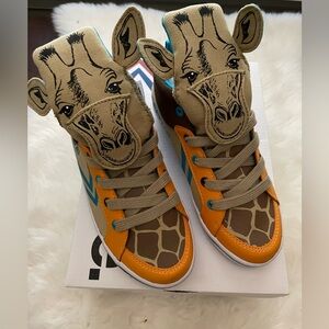 New! Feiyue Giraffe Sneakers
